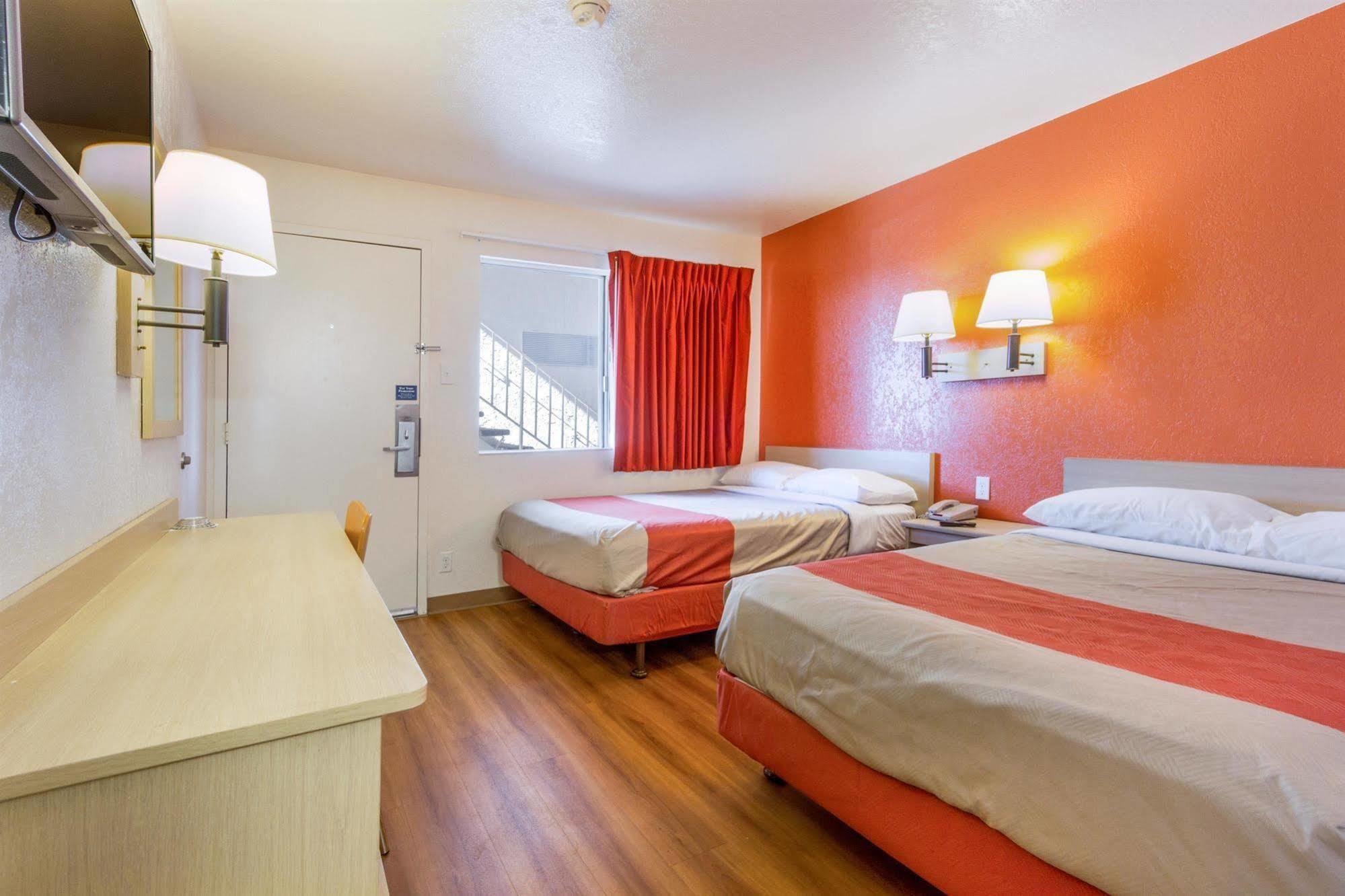 Motel 6-Phoenix, Az - North Bell Road Kültér fotó