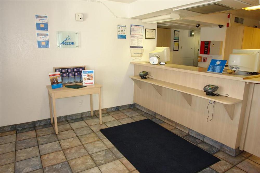 Motel 6-Phoenix, Az - North Bell Road Beltér fotó