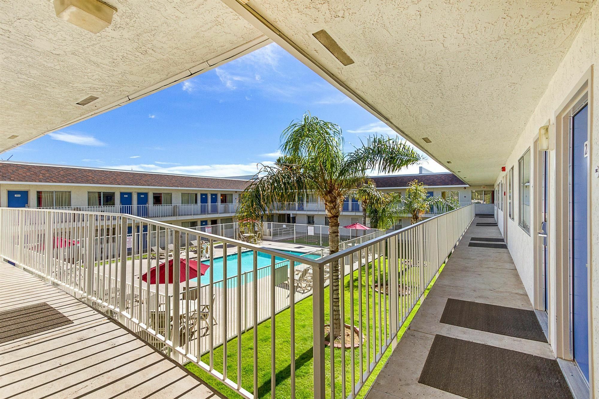 Motel 6-Phoenix, Az - North Bell Road Kültér fotó